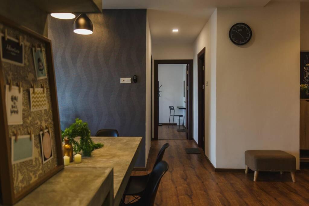 Jazz Suites 1 Vivacity Kuching Kültér fotó