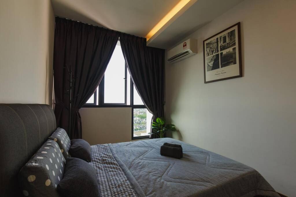 Jazz Suites 1 Vivacity Kuching Kültér fotó